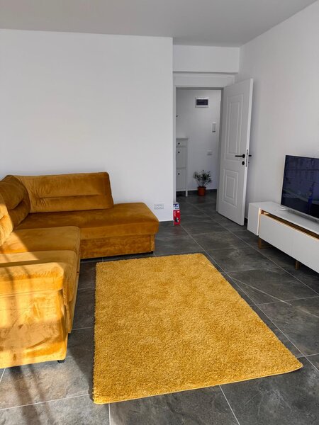 Berceni, Grand Arena, langa Kaufland si LIDL